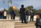 Umat Kristen Yerusalem Dipersekusi Kelompok Yahudi, Polisi Israel Tutup Mata - JPNN.com