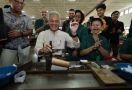 Tembang Cinta Buruh Pabrik Rokok Grendel Malang untuk Ganjar - JPNN.com