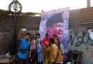 Baliho Ucapan Selamat Ulang Tahun Prabowo jadi Rebutan Swafoto - JPNN.com