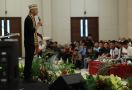 Ganjar Beri Kuliah Umum di UBL, Ajak Anak Muda Aktif Mewujudkan Indonesia Emas 2045 - JPNN.com