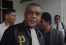 Tersangka Penggelapan Digunduli dan Drop, Keluarga Protes Pengawasan Rutan Polda Papua - JPNN.com