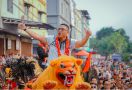 Brando Susanto Menghibur Warga Jakarta dengan Lagu ‘Gue Ganjar’ - JPNN.com