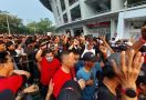 Final Liga Kampung Soekarno Cup: Ribuan Suporter Mulai Memadati SUGBK - JPNN.com