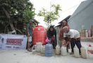 Ganjar Milenial Penuhi Kebutuhan Air Bersih Warga Panakkukang - JPNN.com