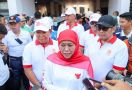 Airlangga Sebut Khofifah Bertanggung Jawab Memenangkan Prabowo-Gibran di Jatim - JPNN.com