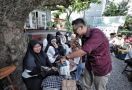 Sukarelawan Ganjar Bantu Angkat Ekonomi Para Nelayan di Jawa Timur - JPNN.com