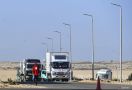 Mesir Buka Perbatasan, 76 Truk Bantuan Masuk Gaza - JPNN.com
