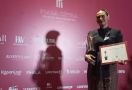 Sha Ine Febriyanti dan Reza Rahadian Raih Penghargaan FFI 2023 - JPNN.com