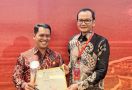 Kemendikbudristek Anugerahkan Academic Leader Award 2023 kepada Rektor Untar - JPNN.com