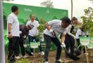 Implementasikan ESG, Telkom Tanam 1.000 Bibit Pohon di Desa Girikerto - JPNN.com