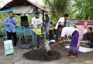 Dapat Pelatihan Pengolahan Pupuk Organik dari Pandawa Ganjar, Petani di Lombok Tengah Senang - JPNN.com
