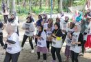 Ratusan Lansia di Banten Senyum Semringah Ikut Senam Bersama Mak Ganjar - JPNN.com