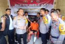 Pria Pembunuh Wanita Lansia & Pemerkosa Anak Korban di Makassar Ditangkap, Kini Terduduk - JPNN.com