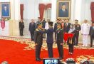 Jokowi Melantik Jenderal Agus Subiyanto jadi Panglima TNI - JPNN.com