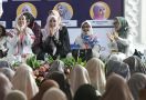 Siti Atikoh Silaturahmi ke Ponpes Al Washila & Rayakan Maulid Bareng Jemaah Majelis Taklim - JPNN.com
