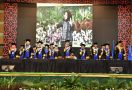USNI Lepas Ratusan Wisudawan, Lahirkan Calon Wirausaha Muda di Era Digital - JPNN.com