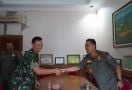 Perwira TNI Kodam Udayana Datangi Kantor Satpol PP Denpasar Pascapenyerangan - JPNN.com