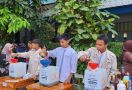 Jumat Berkah Sedekah Minyak Jelantah di SMPN 249 Jakarta, Keren - JPNN.com