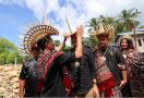 Kunjungi Wilayah Paling Selatan Indonesia, Ganjar Dianugerahi Gelar ‘Yang Mulia Funu Keu’ - JPNN.com