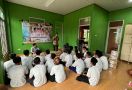 Santri Ganjar Berikan Latihan Kepemimpinan Bagi Anak Didik di Ponpes Bahrul Ulum - JPNN.com