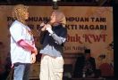 Saat Petani di Kulon Progo Mengeluh kepada Siti Atikoh soal Listrik, Pangan, hingga Tambang - JPNN.com
