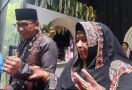 Terharu Saksikan Akad Nikah Adiba Khanza, Umi Tatu Teringat Ini - JPNN.com