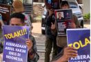 Mahasiswa Menolak Direktur Eksekutif Pusat Studi Uighur Saat Hadiri Diskusi OIC Youth Indonesia - JPNN.com