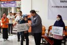Atasi Dampak El Nino, Menko Airlangga Salurkan BLT Bagi Kelompok Rentan di Yogyakarta - JPNN.com
