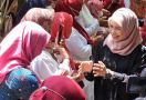 Tiba di Yogyakarta, Atikoh Ganjar Berdialog dengan Ibu-Ibu, Singgung soal Bahan Pokok  - JPNN.com