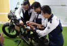 Mahasiswa UGM Mengembangkan Motor Listrik yang Memiliki TKDN 57,42 % - JPNN.com