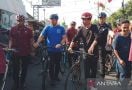 Jokowi Bersepeda hingga Sarapan di Yogyakarta, Lihat Siapa Ketum Parpol yang Menemaninya - JPNN.com