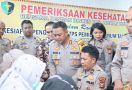 Polres Rohul Lakukan Pengecekan Kesehatan Personel Pengamanan TPS - JPNN.com