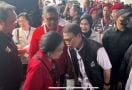 Megawati Hadiri Hajatan Rakyat di SUGBK Senayan, Lihat Sosok yang Mendampingi - JPNN.com