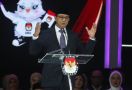 Anies Bicara Bansos Hanya Sesuai Kepentingan Pemberi, Singgung Jokowi? - JPNN.com