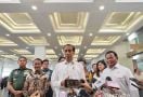 Jokowi Soal Pertemuan dengan Surya Paloh: Saya Ingin Menjadi Jembatan untuk Semuanya - JPNN.com