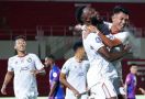 Hasil Liga 1: 3 Kartu Merah & 5 Gol Mewarnai RANS Vs Arema - JPNN.com