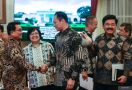 AHY dan Moeldoko Akhirnya Berjabat Tangan, Ada Peran Jokowi - JPNN.com