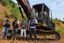 Bergerak Menindak Aktivitas Tambang Ilegal di Aceh Selatan, Polisi Sita Alat Berat - JPNN.com