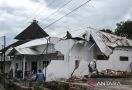 8 Rumah Rusak Diterjang Angin Kencang di Kabupaten Temanggung - JPNN.com