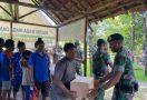 Ingin TNI Manunggal dengan Rakyat Papua, Komando Operasi Habema Bagikan Sembako di Mimika - JPNN.com