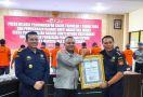 Jalin Sinergi Pengawasan dengan Kepolisian, Bea Cukai Mataram Raih Penghargaan - JPNN.com
