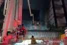 Kebakaran Ruko di Mampang Menelan 7 Korban Jiwa, Semua Ditemukan Dalam Satu Ruangan - JPNN.com