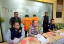2 Pria Merampas Mobil dan Menikam Sopir Taksi Online, Terancam Lama di Penjara - JPNN.com