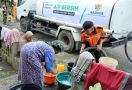 Tim BTB Lakukan Aksi Resik dan Distribusi Air Bersih di Sumbar - JPNN.com
