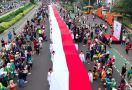 Gelar Kirab Pancasila 2024, BPIP Membentangkan Bendera Merah Putih Sepanjang 300 Meter - JPNN.com