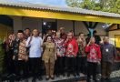 Bertandang ke Ende, Megawati Mengukuhkan Organisasi Jaket Bung Karno - JPNN.com