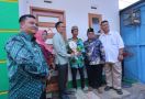 Rumah Rampung Dibedah, Fauzi: Terima Kasih Banyak, Pak Wali Kota dan Baznas - JPNN.com