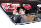 Menyapa Kader di Depan Kantor DPC PDIP Kabupaten Ende, Megawati Tampak Tersenyum - JPNN.com