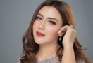 Rey Utami Masuk Deretan Artis Terkaya di Indonesia, Ternyata Ini Sumber Kekayaannya - JPNN.com