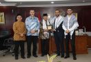 Terima Delegasi Koalisi Internasional Bela Masjid Al Aqsa & Palestina, HNW: Mereka Bangga - JPNN.com